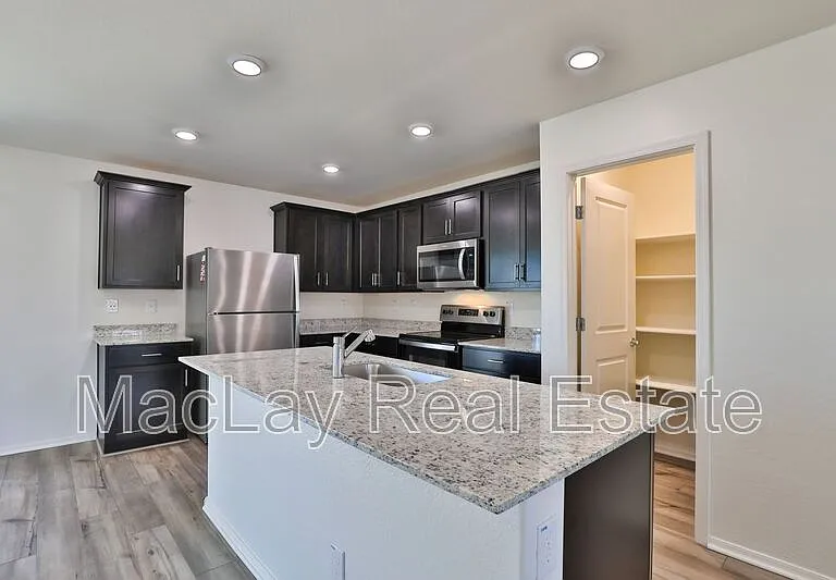 3830 N Tulsa Ct — Photo 2