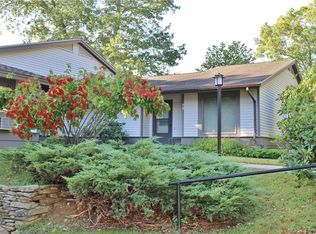 5 Sycamore Dr APT B, Mansfield, CT 06268