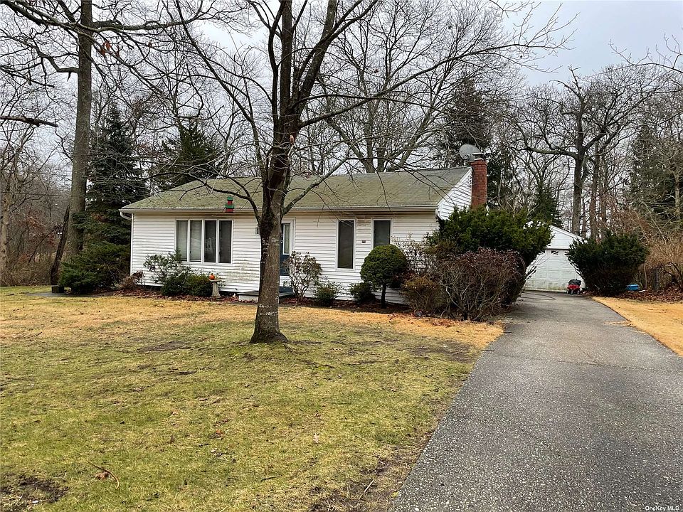 2nd image of 12 Lilly Ct
