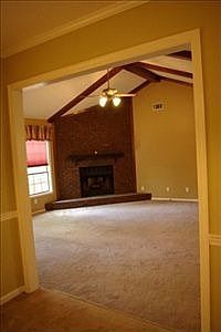 2nd image of 305 Dogwood Glen Dr