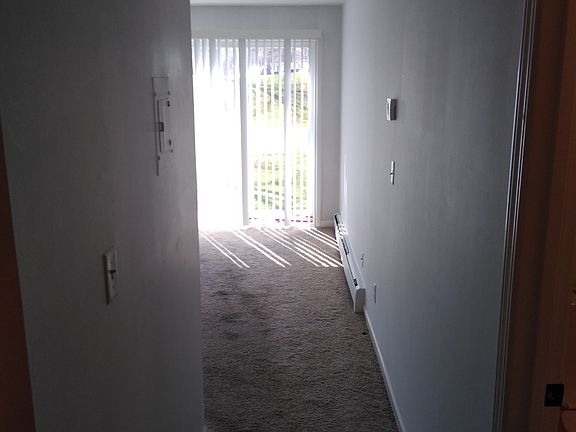 4th image of 227-175 County Road B2 E APT 227