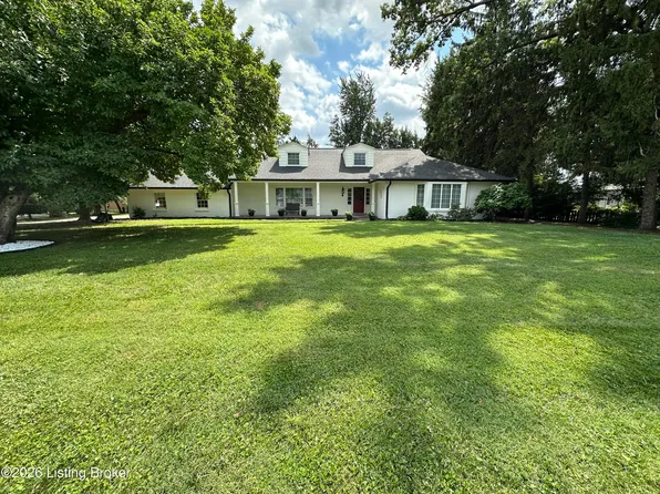 2003 Newmarket Dr, Northfield, KY 40222