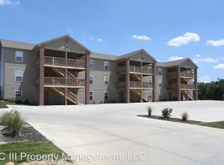 182 Killdeer Cir APT 206, Moscow Mills, MO 63362