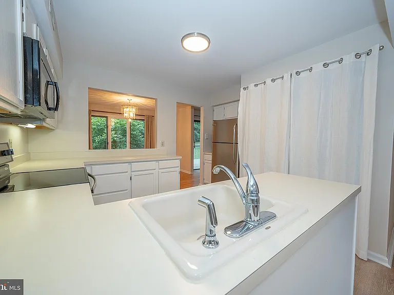 16 W Harrison Rd #16 — Photo 27