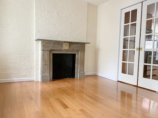 Rented by Compass | media 15