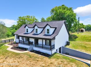 80 Worningford Dr, Taylorsville, KY 40071