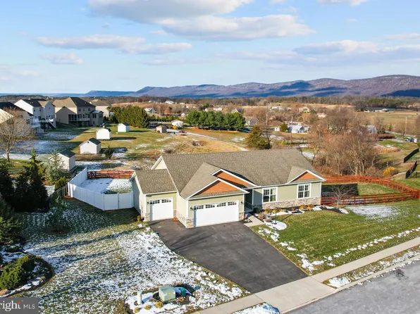 104 White Deer Way, Carlisle, PA 17013