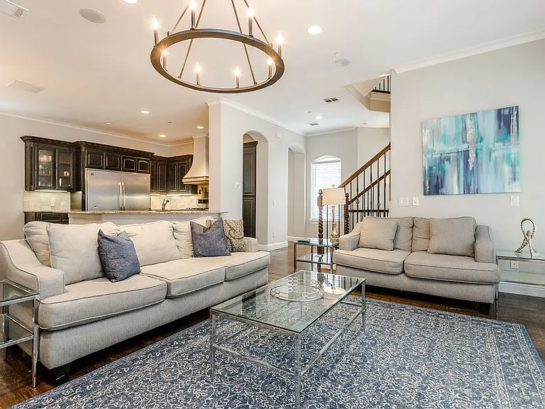 3817 Bowser Ave #C — Photo 36