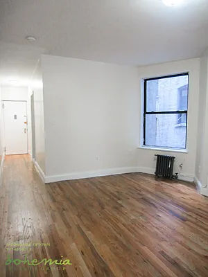 Rented by Bohemia Realty Group | media 40