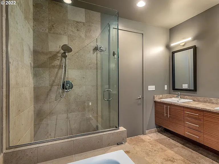 1726 NW Riverscape St — Photo 19