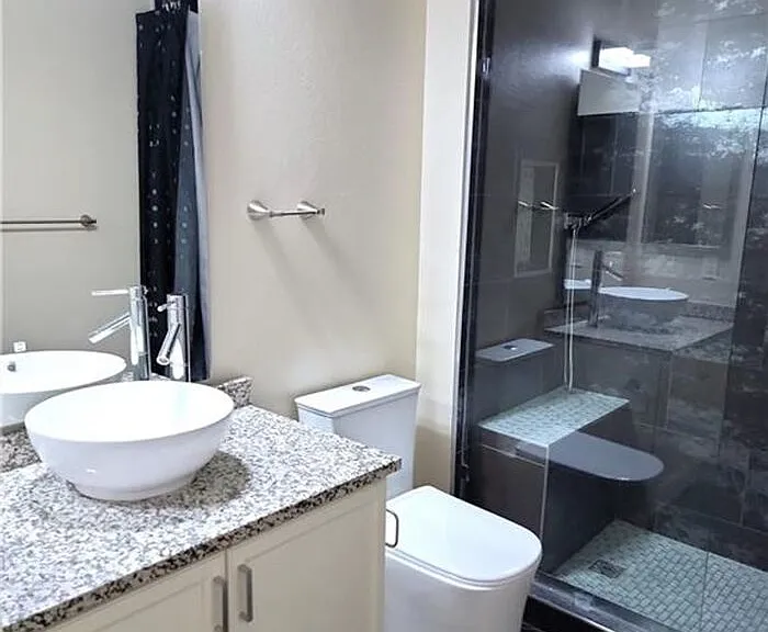 2605 Glen Green Ave — Photo 22