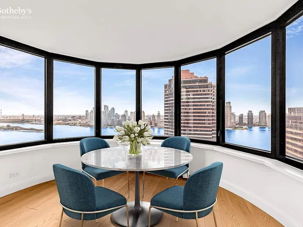 330 E 38th St APT 35M, New York, NY 10016