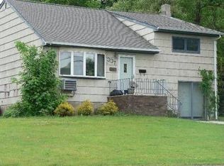 337 Main St, Ogdensburg, NJ 07439