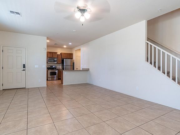 4th image of 3730 S WINTER Lane #102