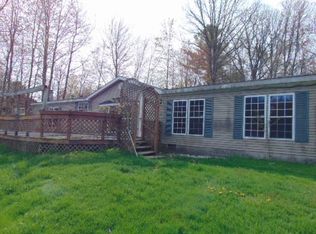 444 N Star Rd, Sanford, MI 48657