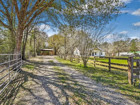 99 Hickory Ridge Dr #D, Huffman, TX 77336