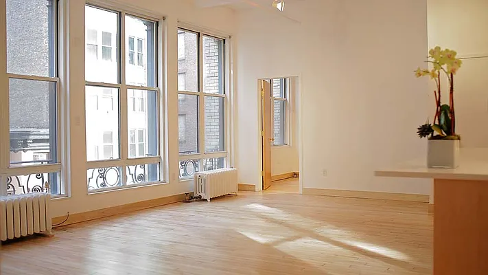 Rented by Marilyn Ontell, LREB | media 7