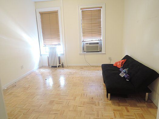 2nd image of 3069 34th St APT 2E