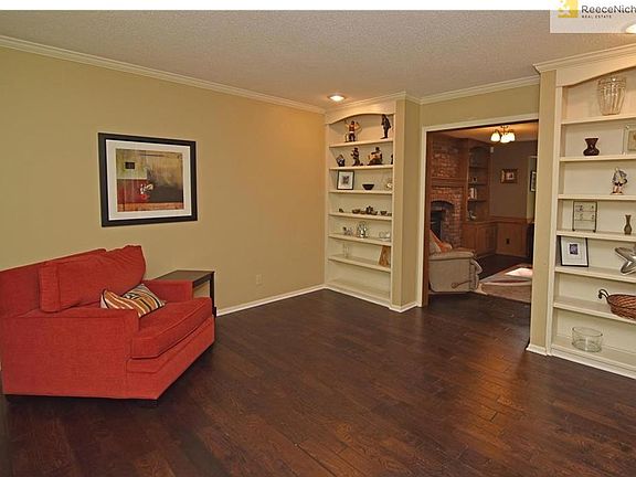 This Room is Perfect for a Office, Play Room or Music Room