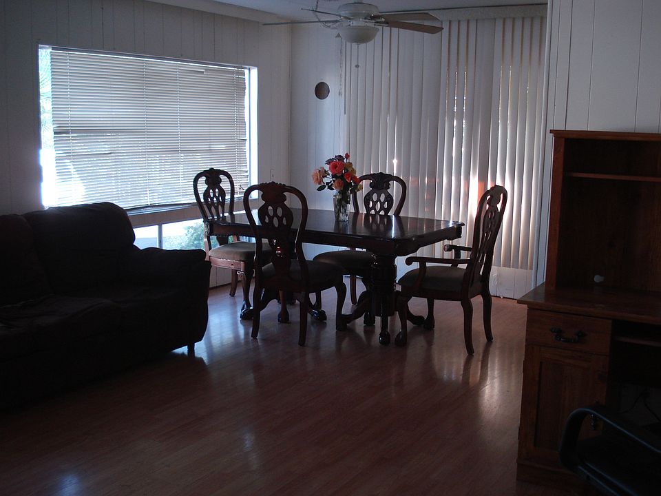 2nd image of 2700 E Valley Pkwy Space 262