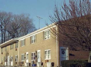 30 Maple Tree Ave UNIT D2, Stamford, CT 06906