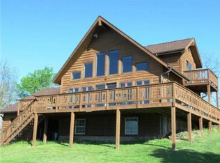 18 NW Lakeview Dr, Lacygne, KS 66040