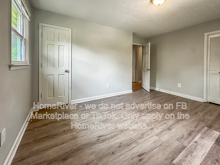 4231 Marsh Rd — Photo 13