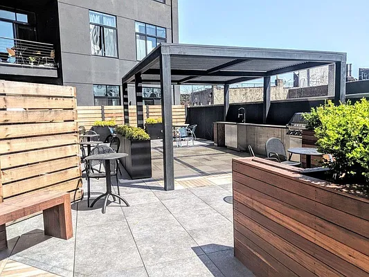 Rented by Bushburg | media 23