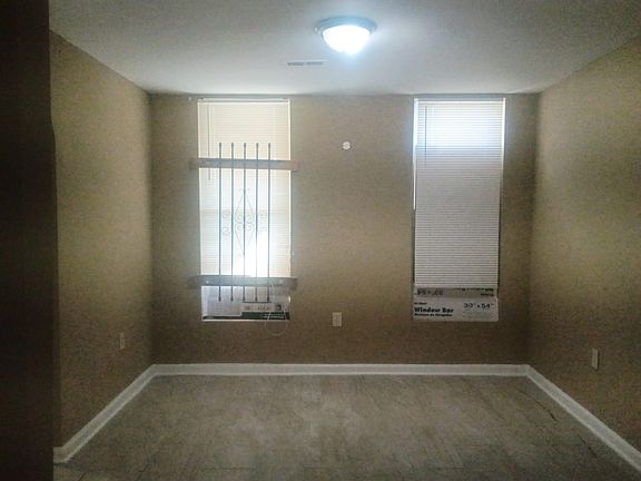 5th image of 2515 Reisterstown Rd