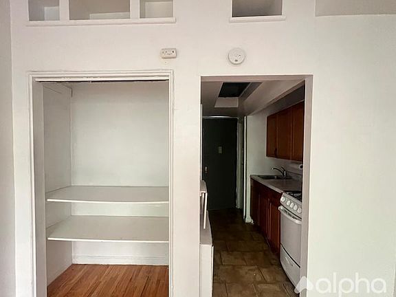 3rd image of 327 E 14th St APT 1C