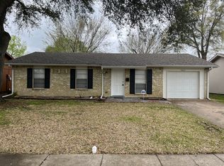 4025 Charter Dr, Garland, TX 75043