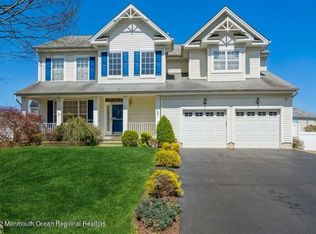 115 Picadilly Dr, Jackson, NJ