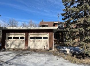 46423 240th St NW, Alvarado, MN 56710