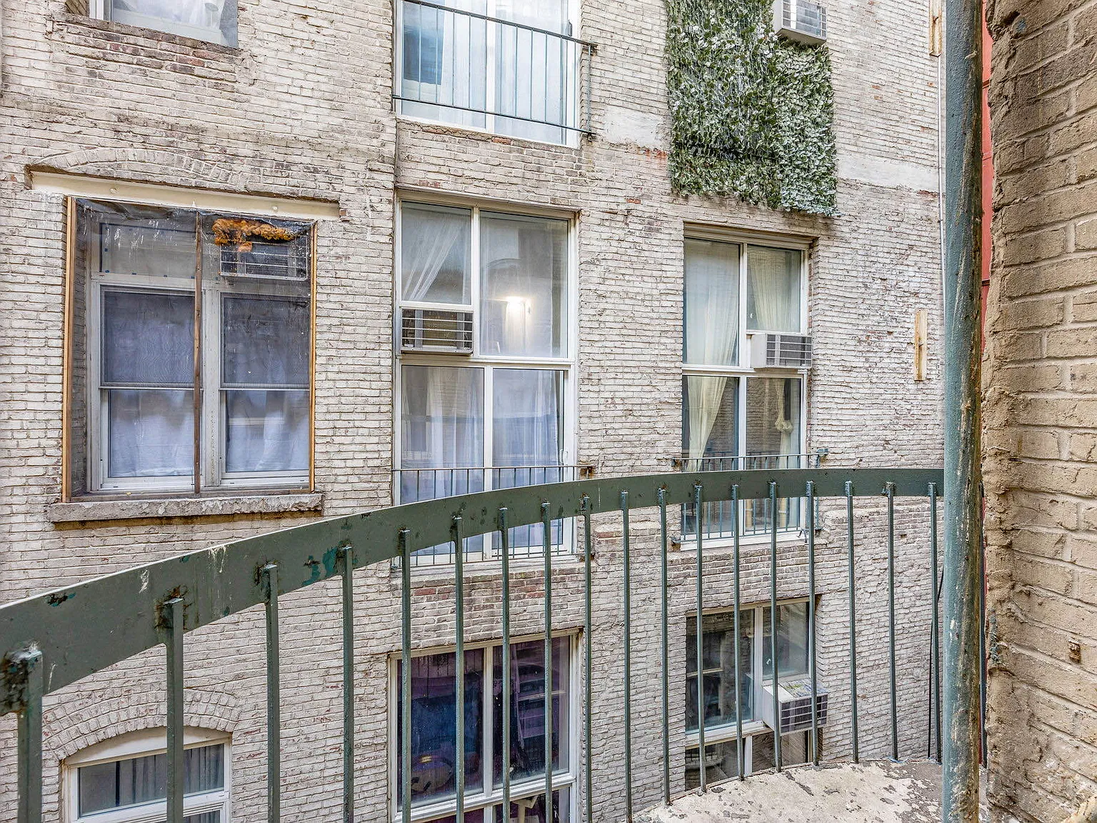 88 Fulton Street — Photo 2