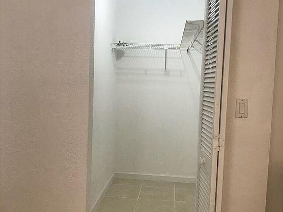 4th image of 141 Ipswich St #2