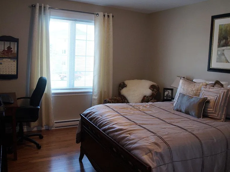 52 Brown Blvd #105 — Photo 6