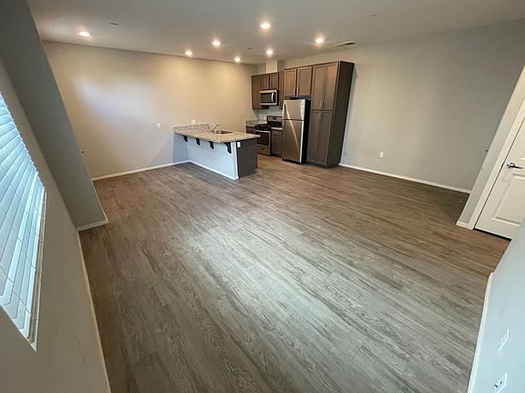 4th image of 1904 F Ave APT 102