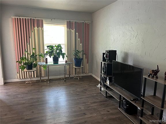 2nd image of 75 Alma Ave