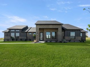 2910 Stella Rose Ct, Waxahachie, TX 75165