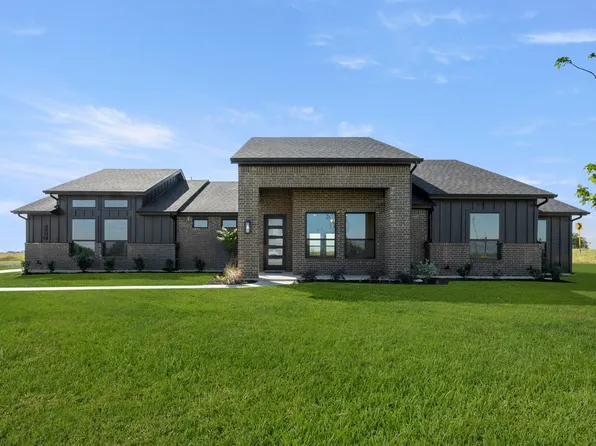 2910 Stella Rose Ct, Waxahachie, TX 75165