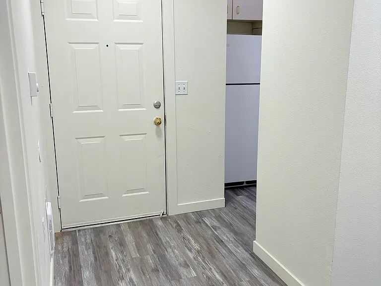Northwood Apartments — Photo 8