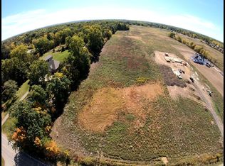 5273 Lahring Rd, Linden, MI 48451
