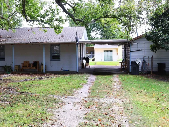 7029 Church Ln, Hitchcock, TX 77563