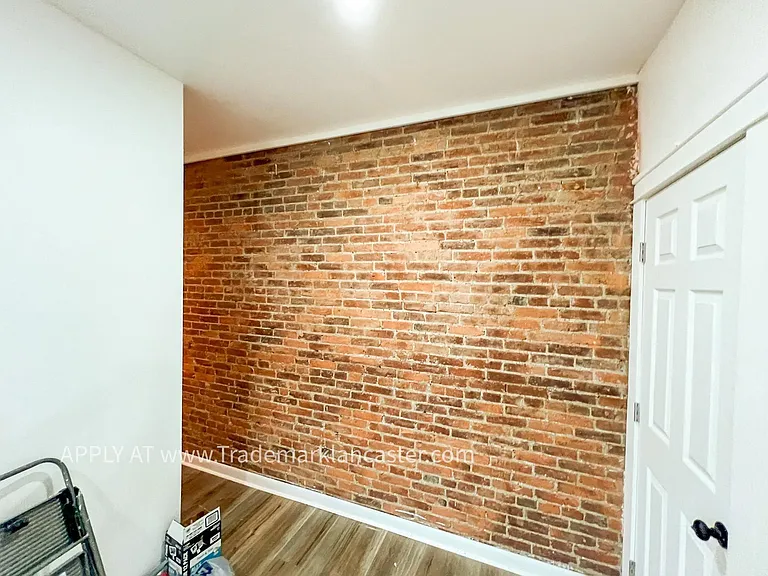 417 Hillside Ave #1 — Photo 3