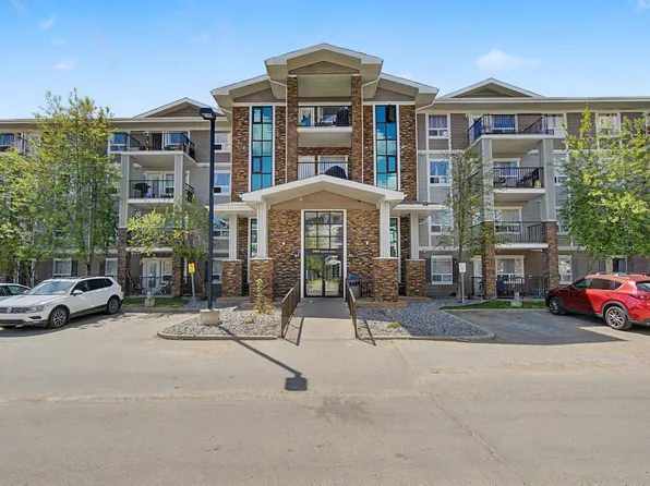 9363 Simpson Dr NW #1401, Edmonton, AB T6R 0N2