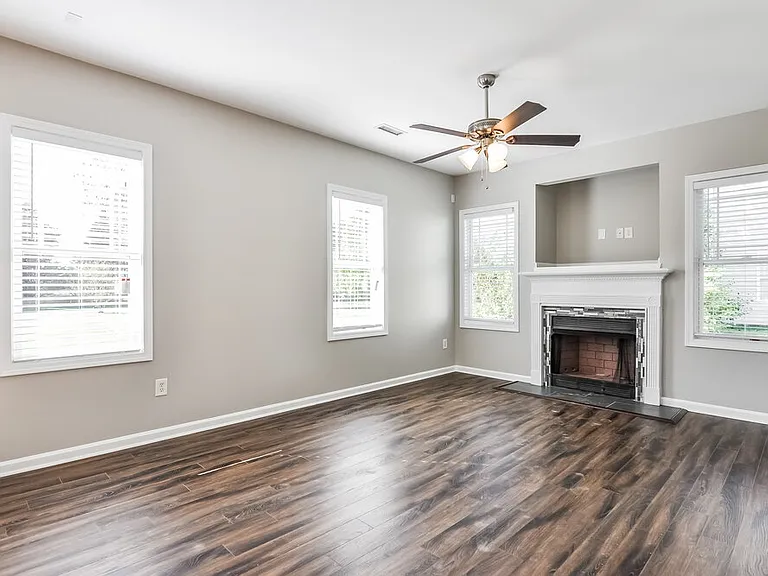 60 Hocutt Farm Dr — Photo 3