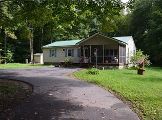 9140 Skinner Rd, Lee Center, NY 13363