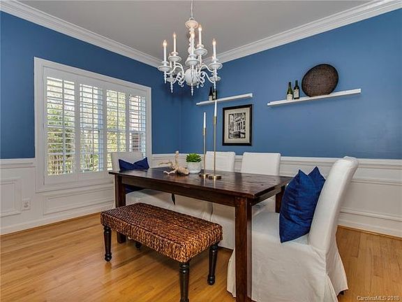 5th image of 4123 Cambridge Hill Ln