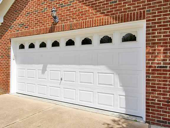 3rd image of 7308 Weathergreen Dr