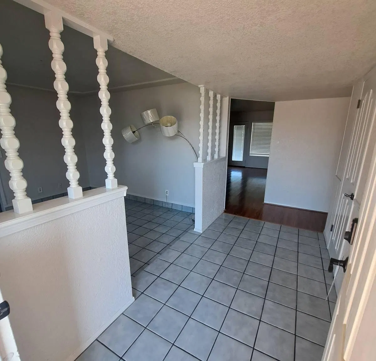 3 bed, 2.0 bath, 1911 sqft, $2,100 — Photo 4